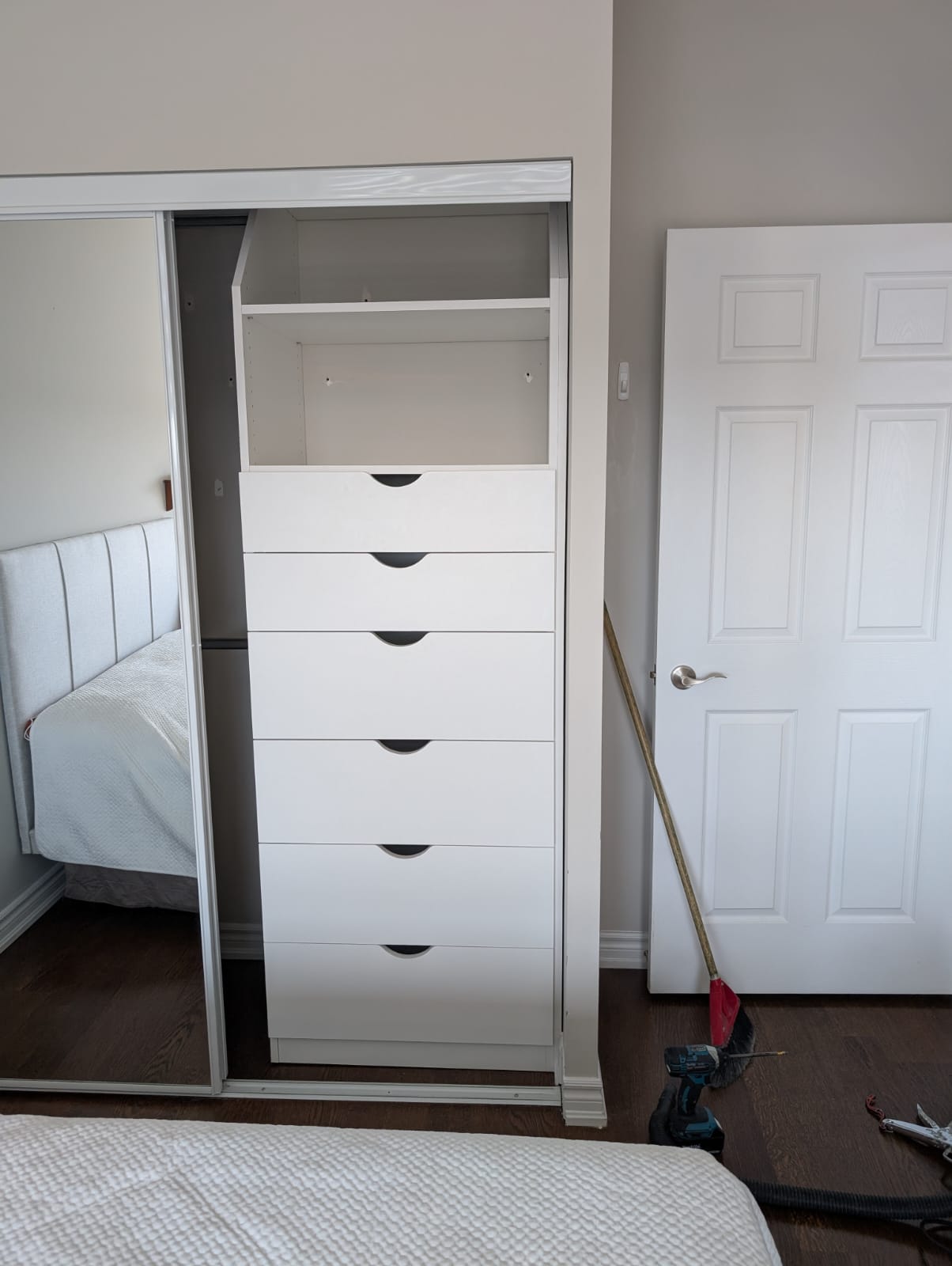 Reach In Closet (2)