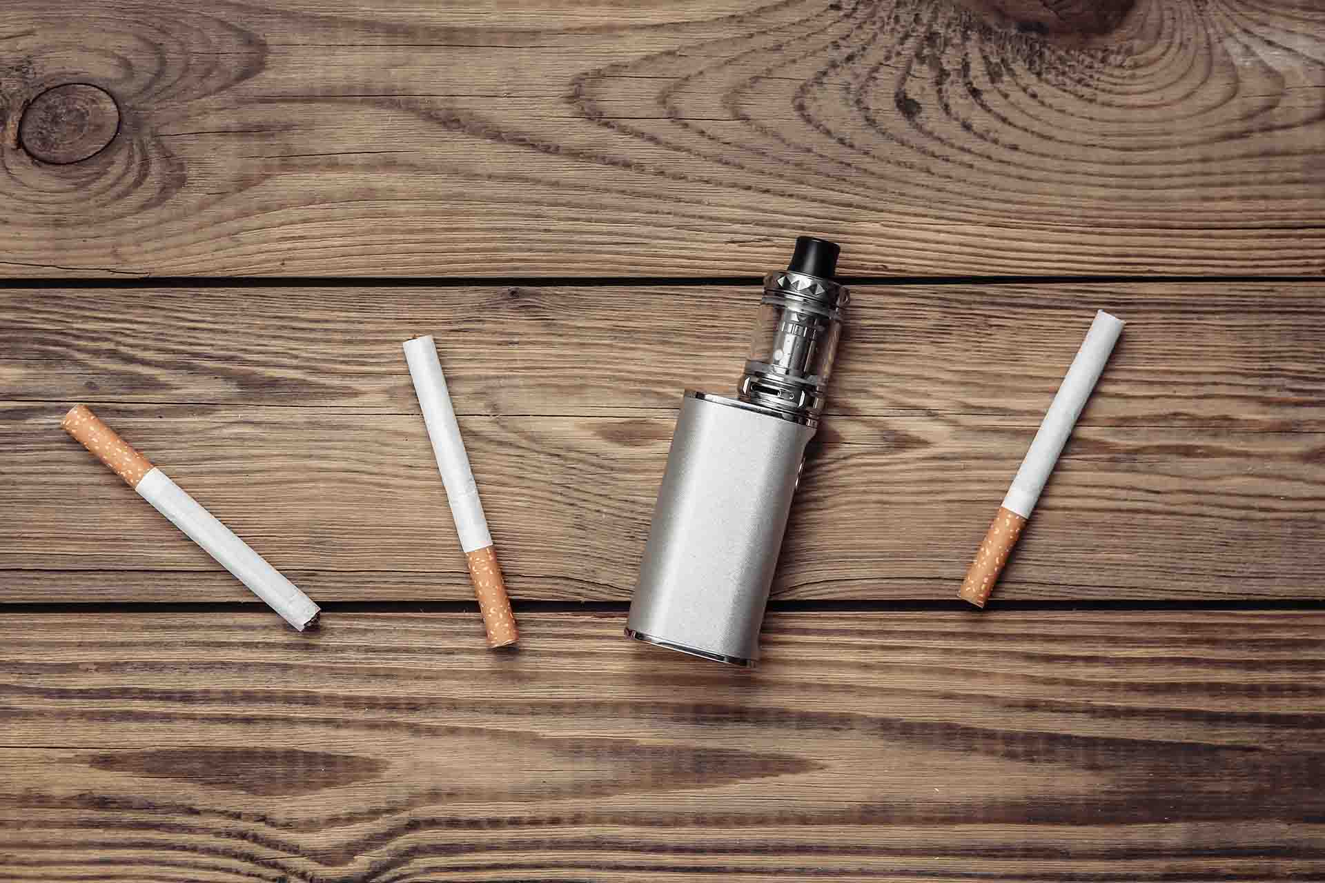 Smoking Cigarettes vs Vaping