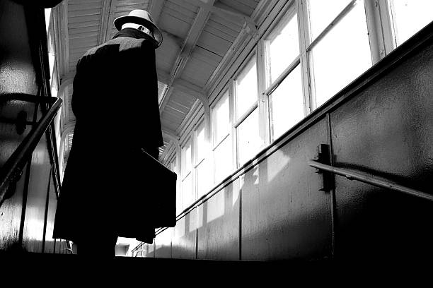 12 Questions to Ask Before Hiring a Private Investigator Orange County