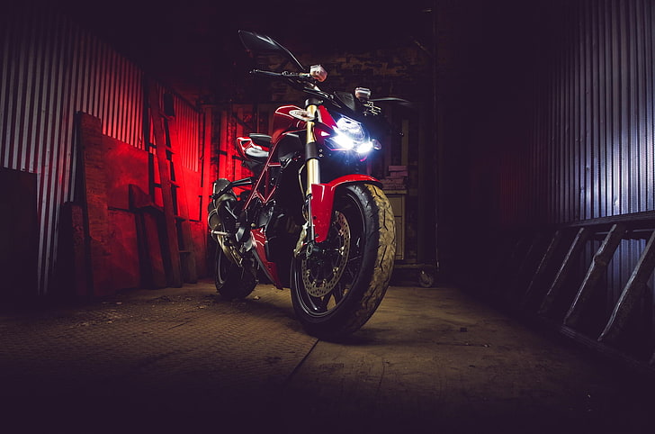 Ducati Streetfighter 848 Overview – Design, Power & More