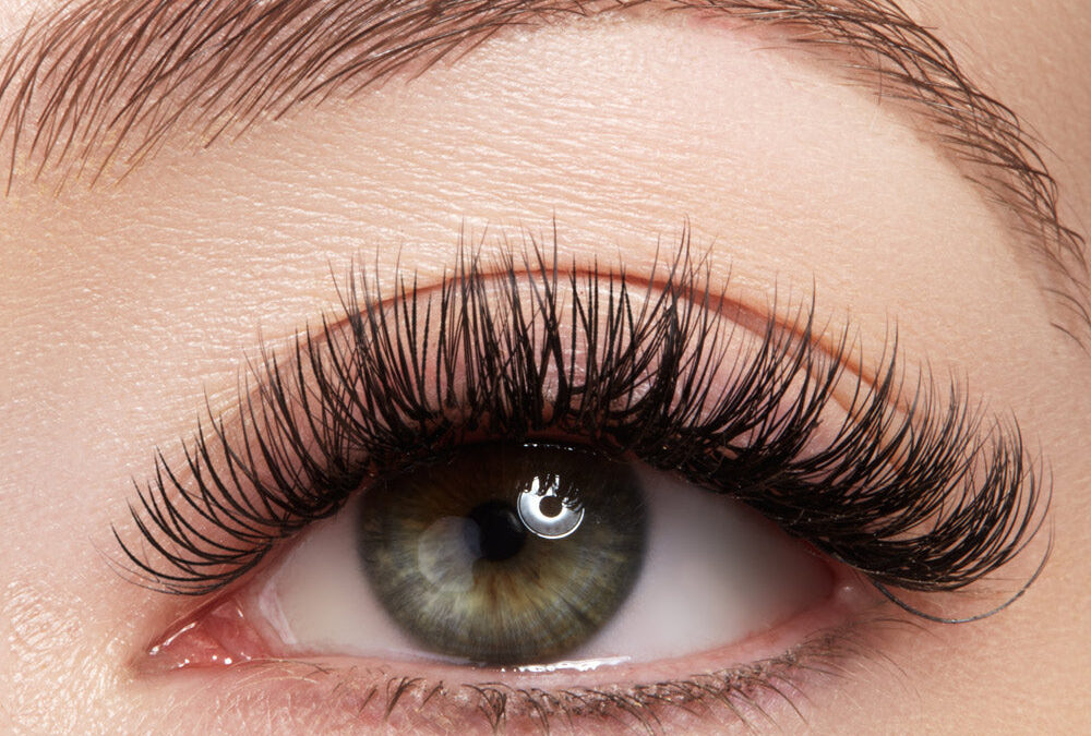 What to Expect When Getting Professional Lash Extensions for the First Time