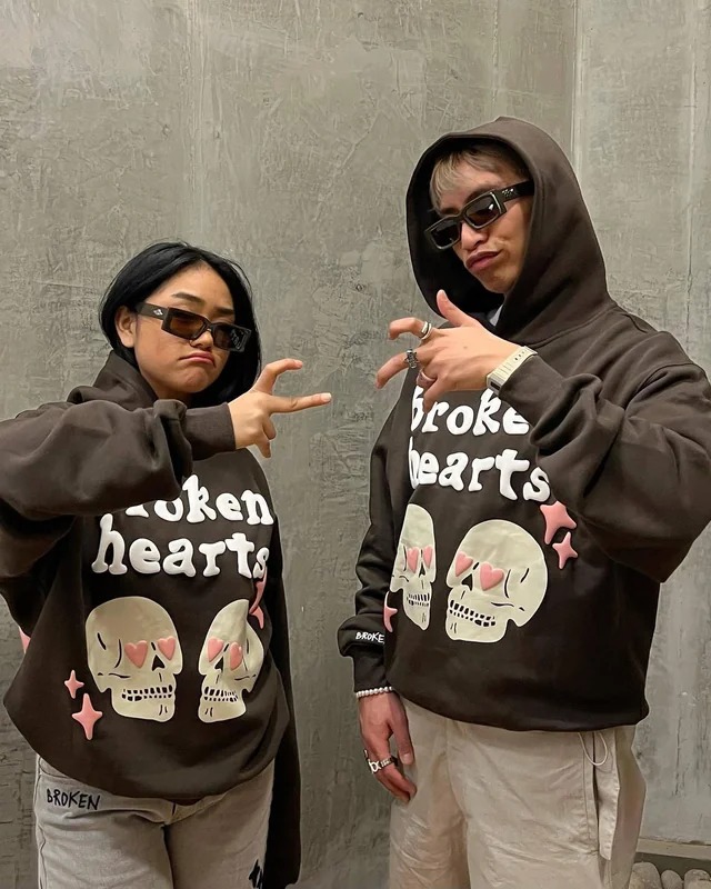 Broken Planet Hoodie Outfit Ideas for Everyday Streetwear