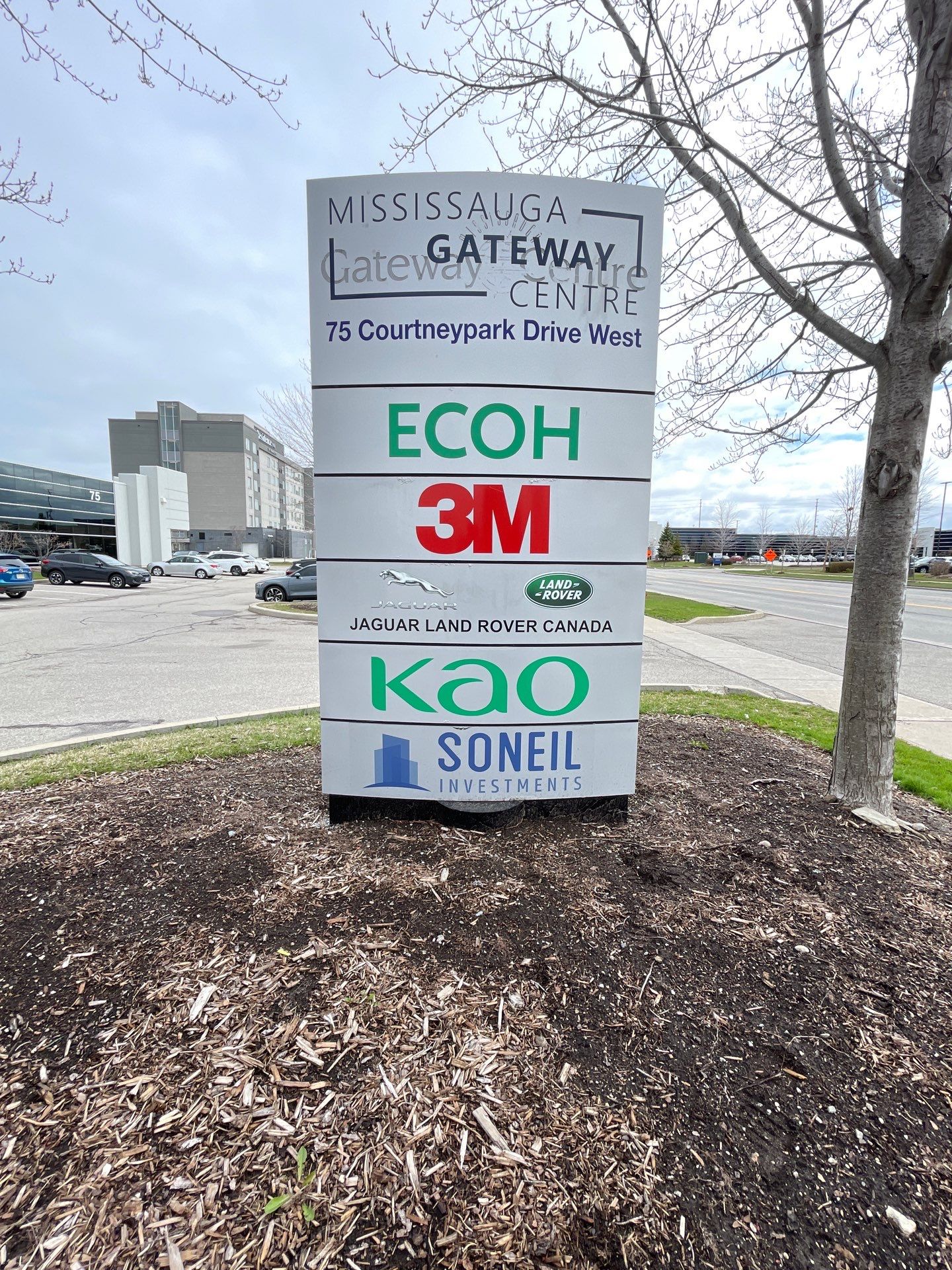 Mississauga-Gateway-Centre-Pylon-Signs-Made-by-SSK-Signs