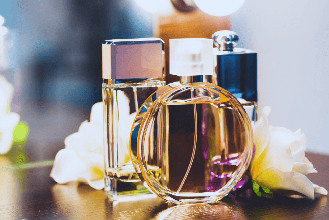The Rise of Custom Fragrance Bars: How to Design Your Own Perfume
