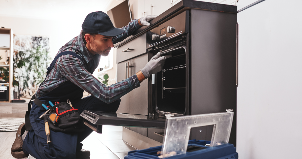 Appliance-Repair-Technician-Tips