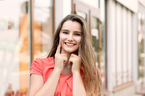 How Dimple Creation  Helps Achieve Youthful Looks