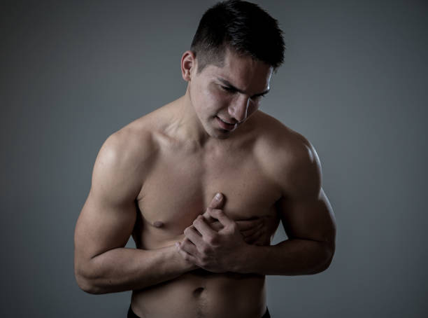 How Gynecomastia Differs Between Teens and Older Men ?