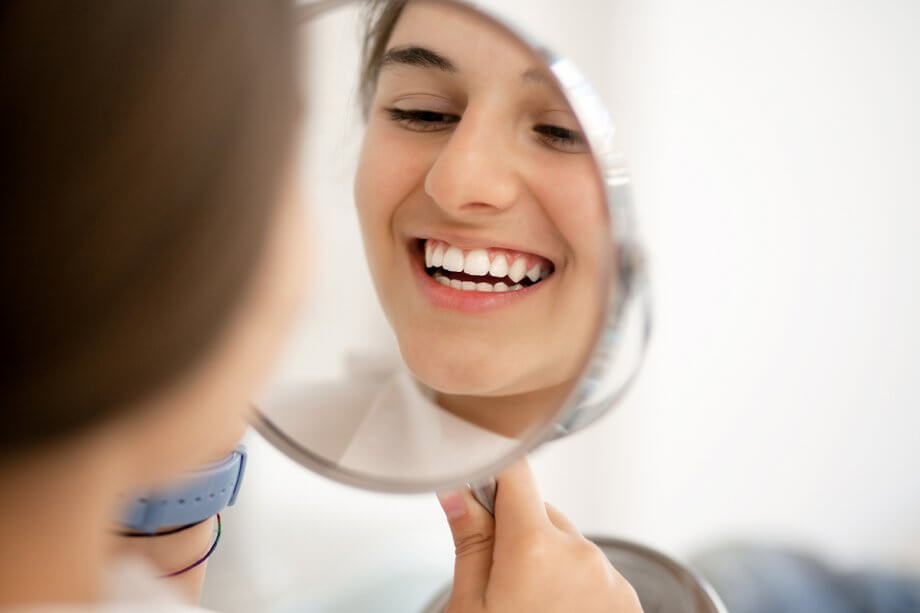 The Myths and Facts About Teeth Whitening Treatments