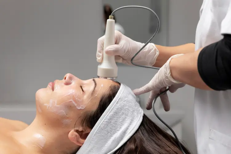 What Age Is Best to Start HIFU Treatment