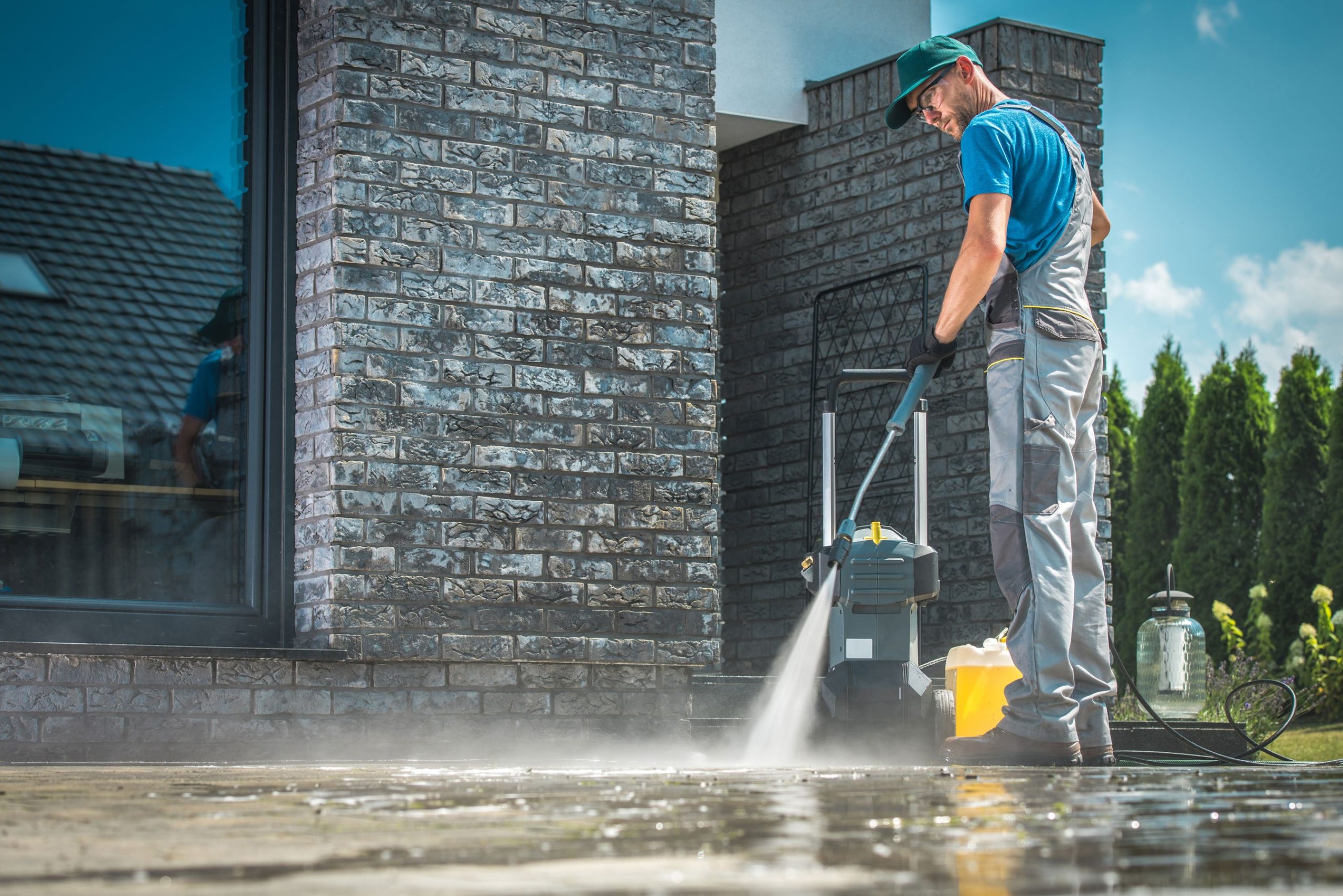 landscaper-pressure-wash-final-scaled