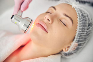 Reveal Smooth and Radiant Skin with Fractional CO2 Laser Treatment in Dubai