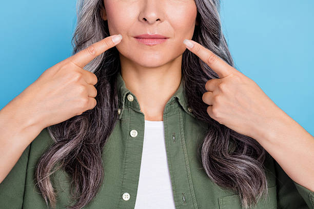 How Does a Vector Facelift Improve Facial Contours?