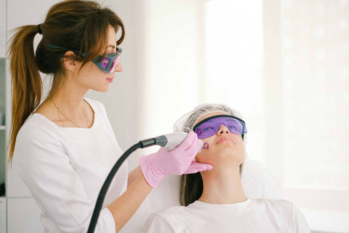Innovative Pico Laser Treatments  for Radiant Skin