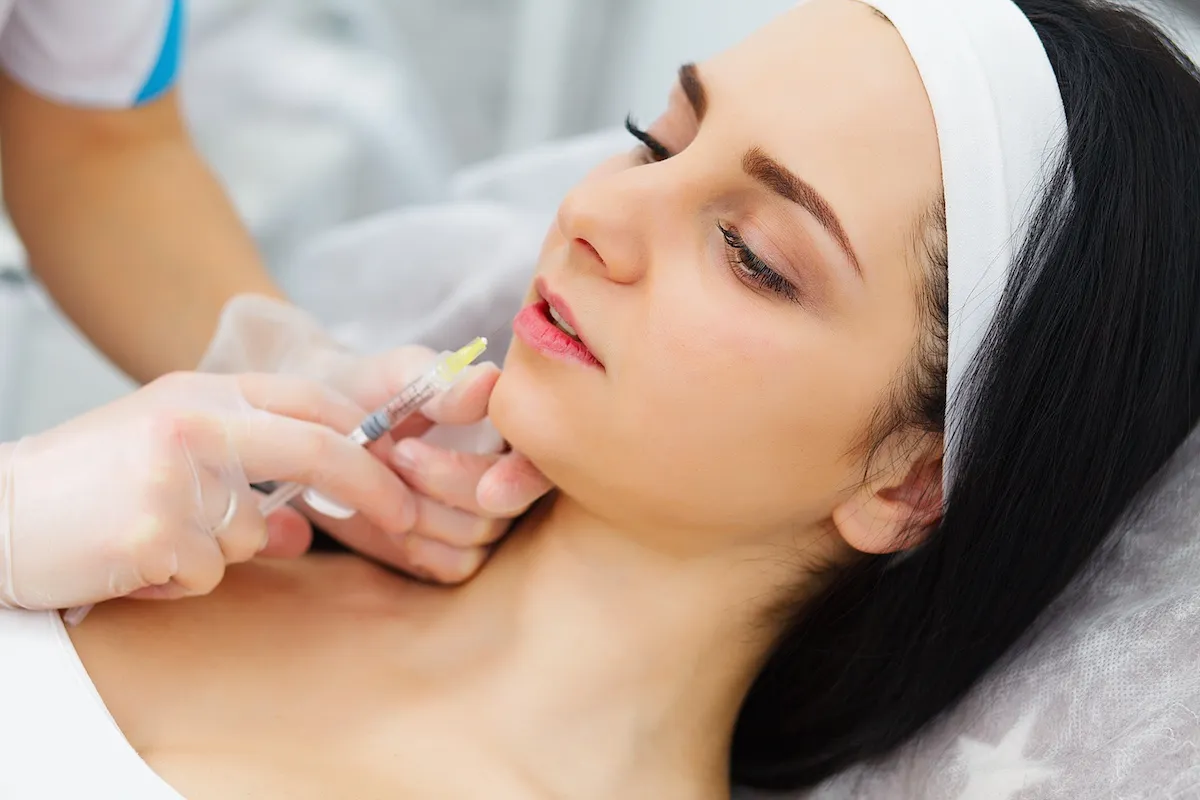 Skin glow therapy with boosters