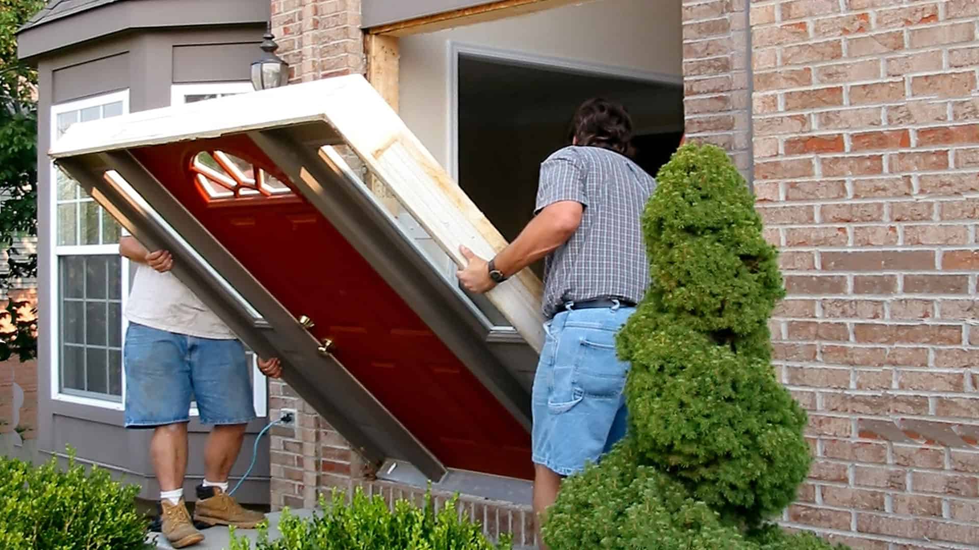 p-doors-installing-front-door-ht4w1920