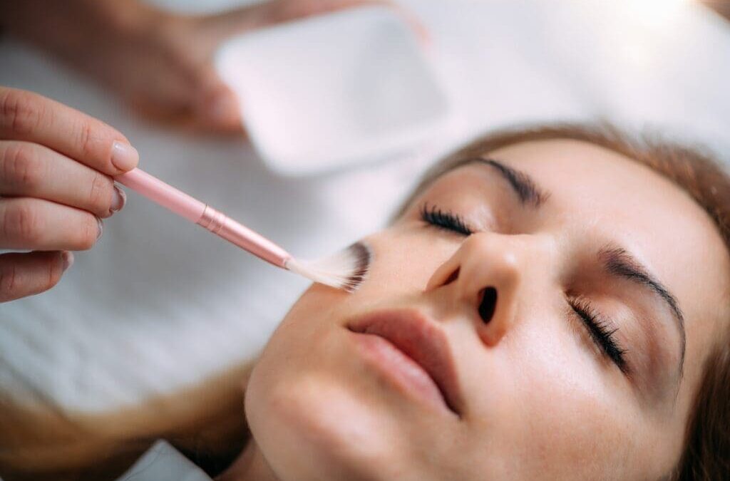Can Chemical Peeling Help You Achieve Long-Lasting Radiance?
